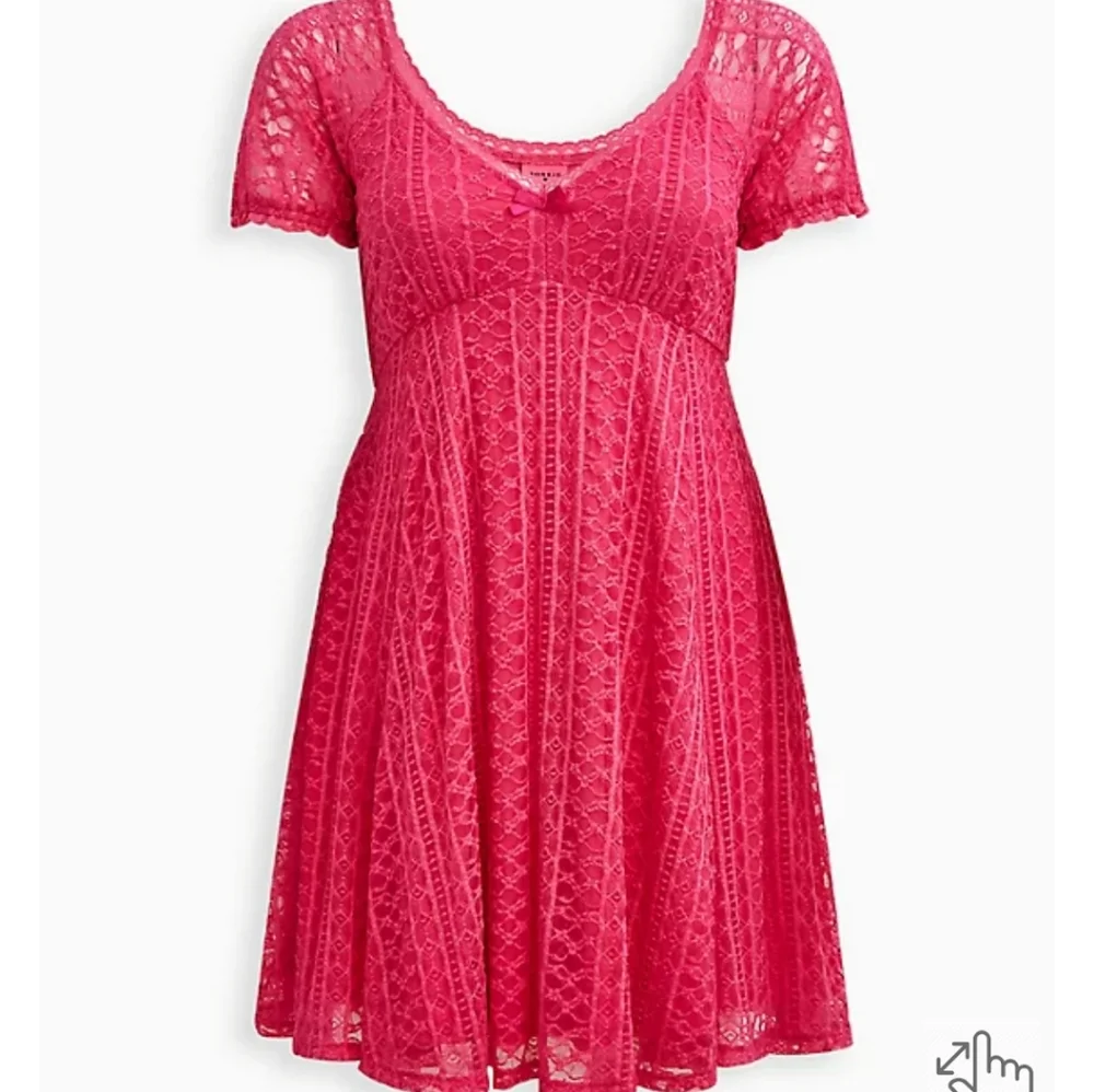 BETSEY JOHNSON FIT & FLARE PUFF SLEEVE MINI DRESS - PINK TORRID Size 2 - Picture 1 of 7